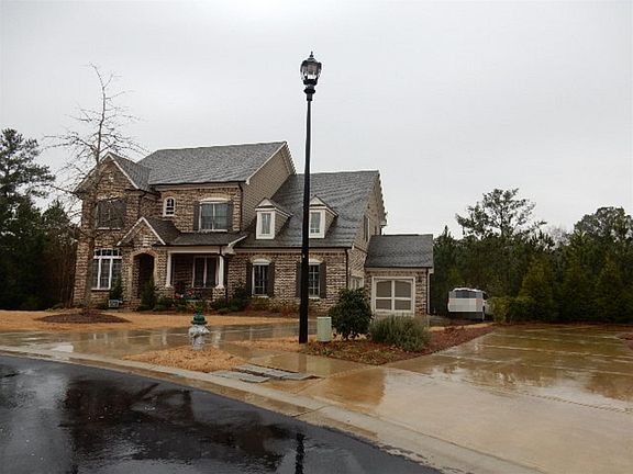 4th image of 307 Brownhill Ct