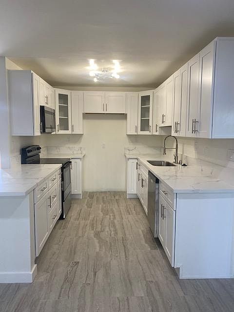 1st image of 1549 E Quincy Ave #D1