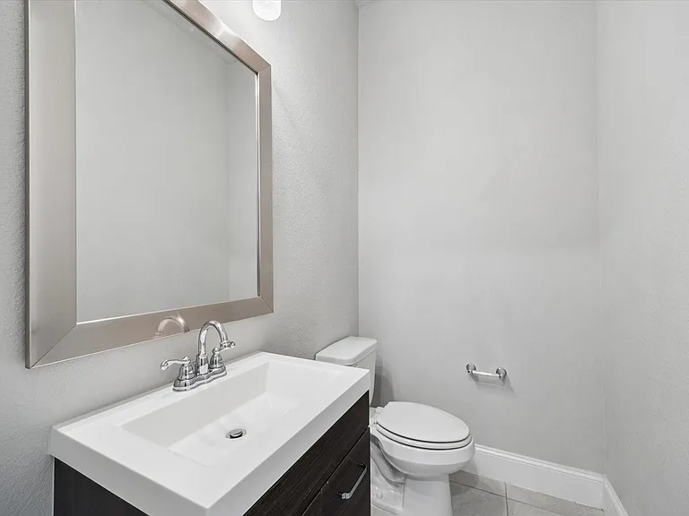 10227 Wylde Point Ln — Photo 18
