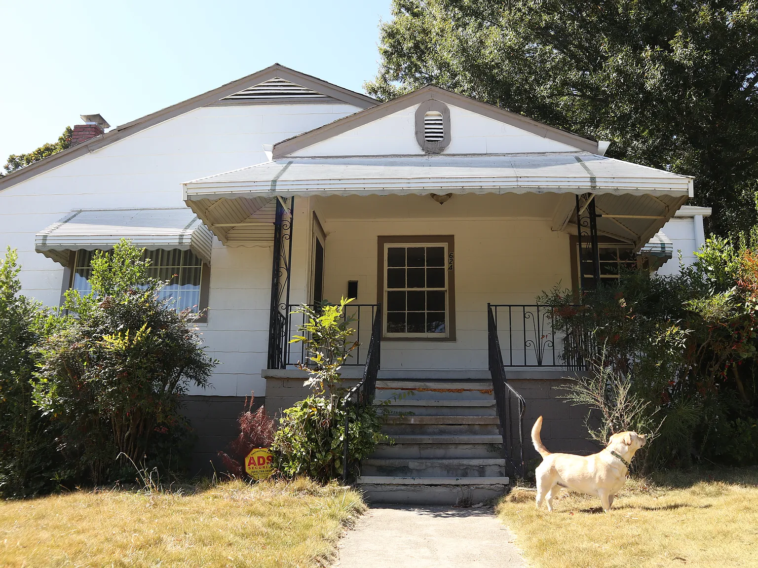 3 bed, 1017 sqft, $950 — Photo 1