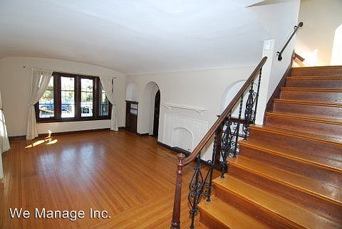 1st image of 2936 E Vista St