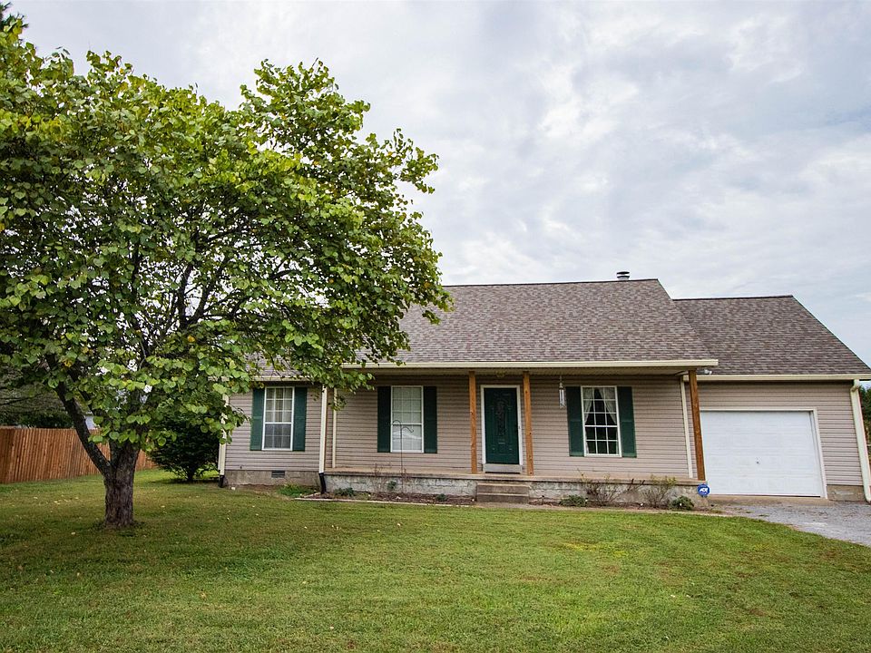 1st image of 2062 Cambridge Ct