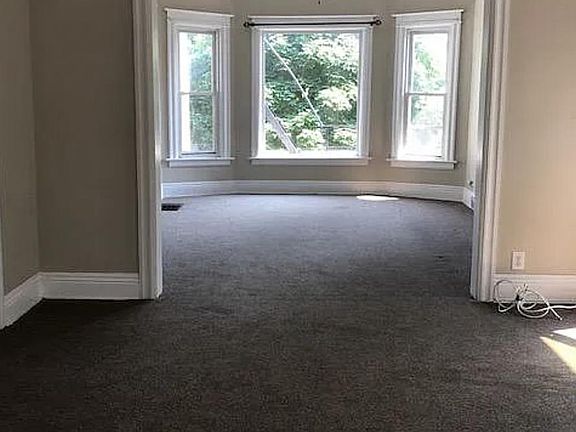 3rd image of 54 Mariner St #2