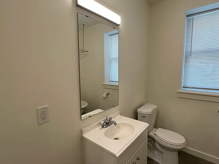 Woodruff Apartments — Photo 11