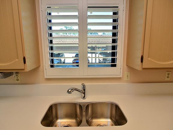 New quartz countertops and under-mount kitchen sink.