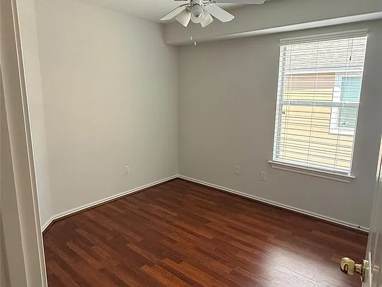 35 Ledgestone Pl — Photo 25