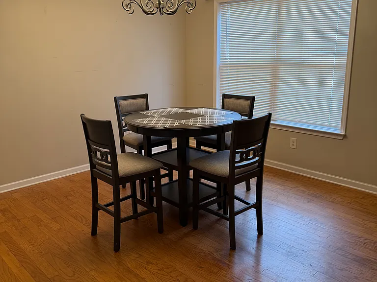 1613 Atkinson Park Cir — Photo 10