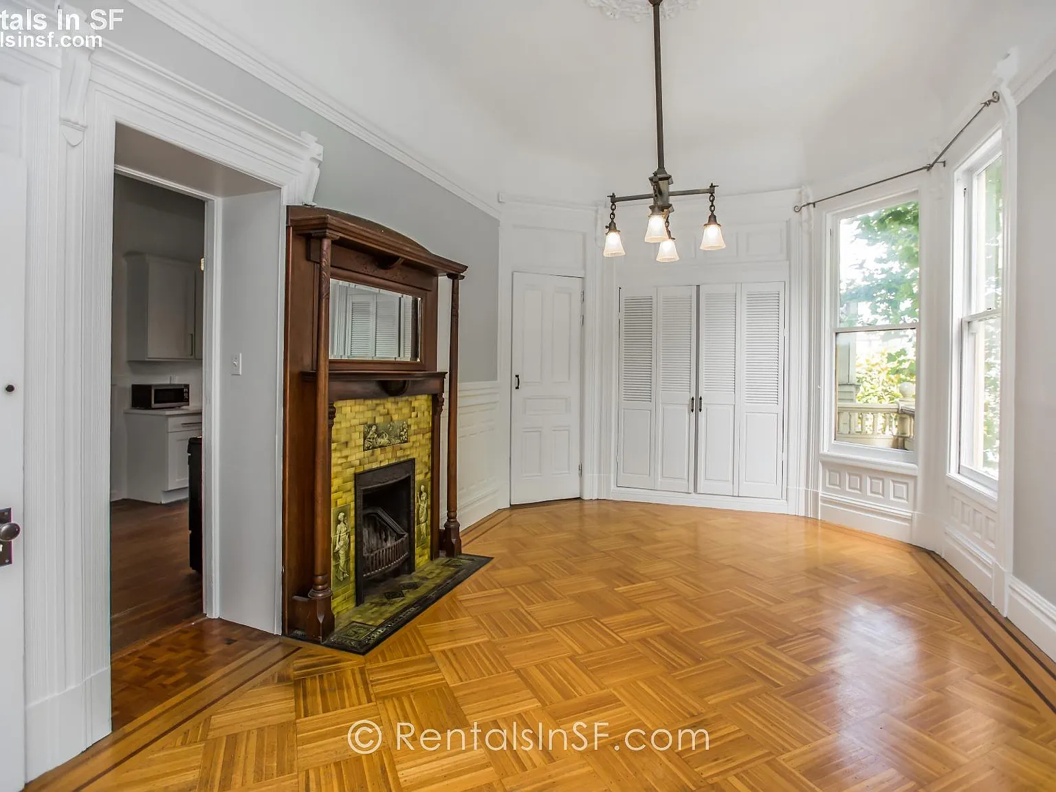 1 bed, 1.0 bath, $4,995 — Photo 2
