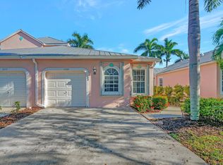 10769 Pelican Dr, Wellington, FL 33414