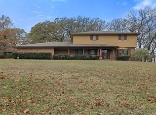 921 Crooked Oak Dr, Durant, OK 74701