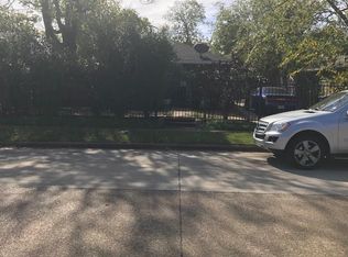 2050 Calypso St, Dallas, TX 75212