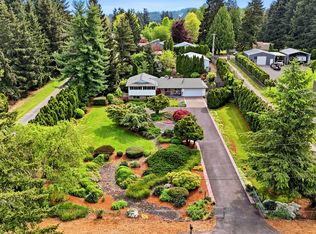 16204 SE Bel Air Dr, Damascus, OR 97089
