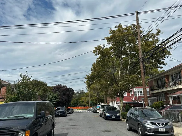 1808 East 92nd Street image 18 of 20