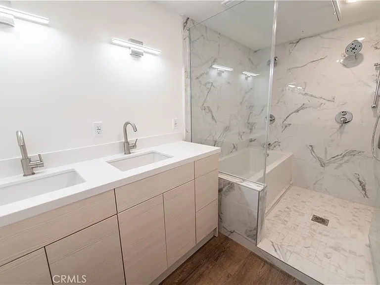 1245 N New Hampshire Ave #9 — Photo 4