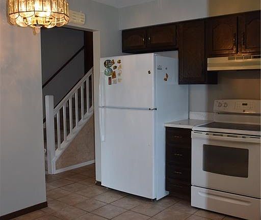 5th image of 1655 Wiltshire Dr