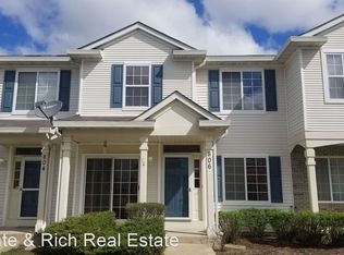 2543 Hillsboro Blvd, Aurora, IL 60503