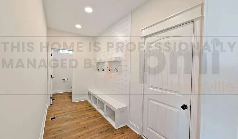 576 Dexter Dr — Photo 19