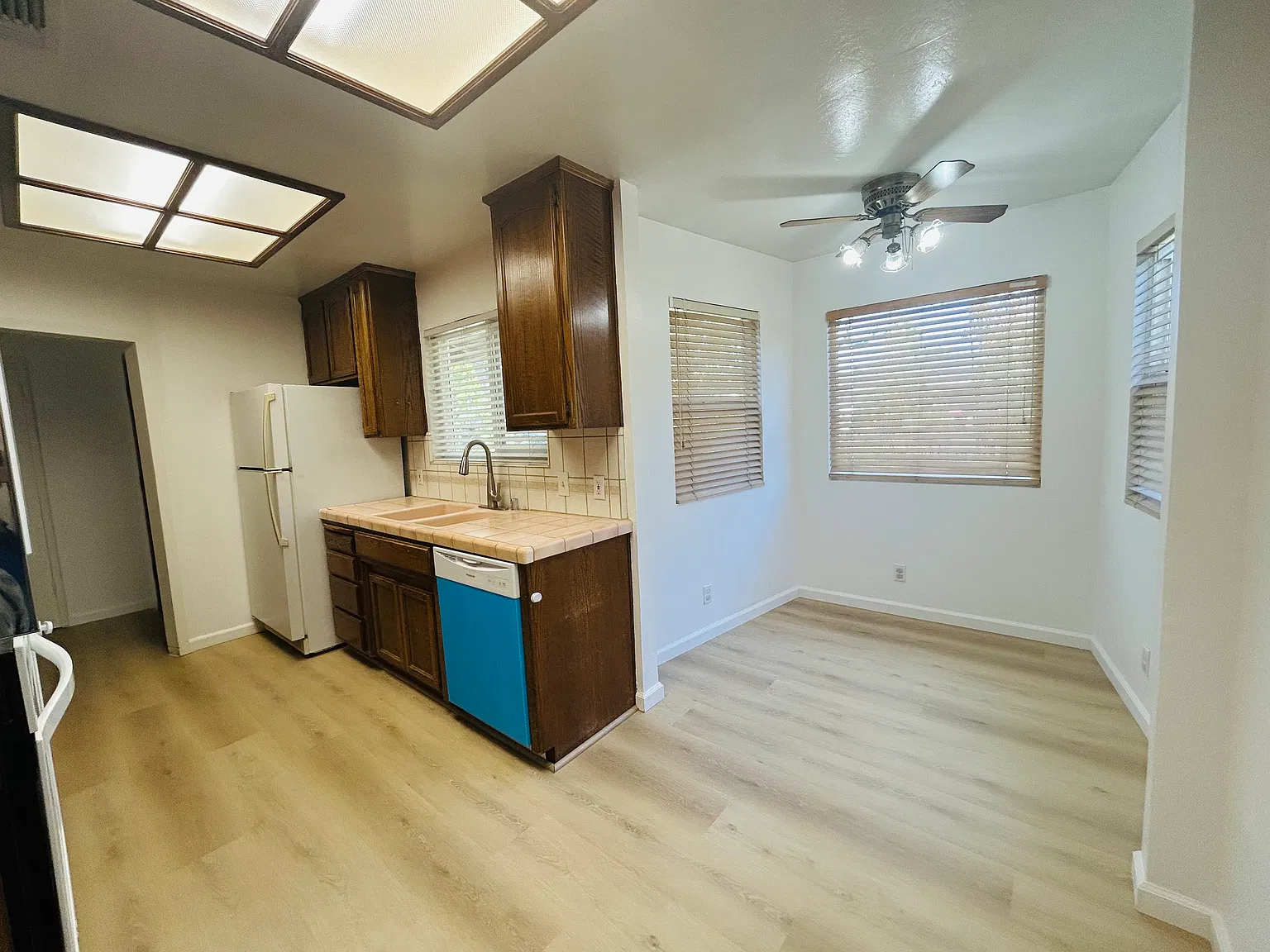 3 bed, 1081 sqft, $2,450 — Photo 4