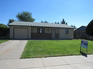 2210 Mohawk Dr, Garden City, KS 67846