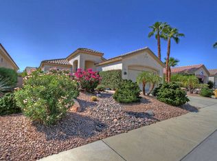 78207 Vinewood Dr, Palm Desert, CA 92211