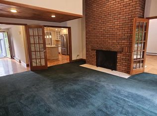 30 Somerwynd Ln #30SOMERWY, Suffield, CT 06078