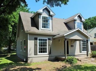 510 W Gilmer St, Ennis, TX 75119