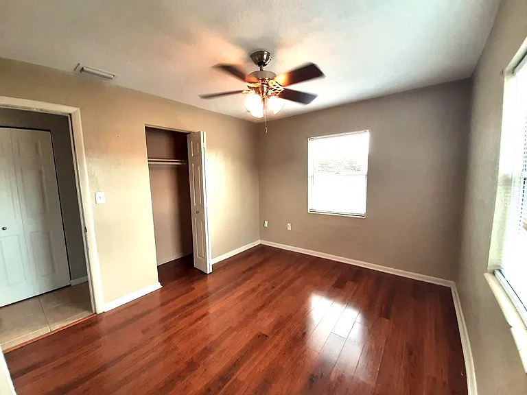 21440 Mallory Ave — Photo 8