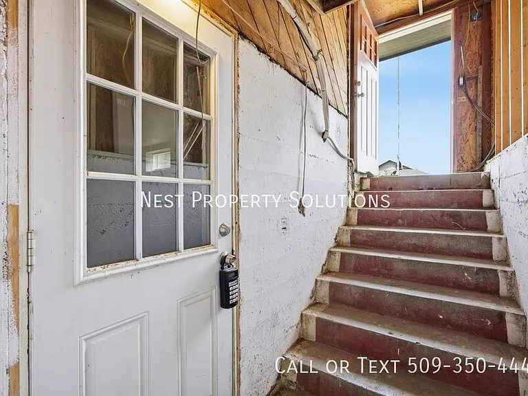 223 5th Ave SE #B — Photo 20