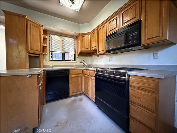 5th image of 10281 Malinda Ln