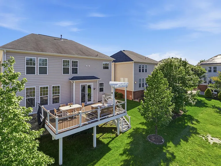 42522 Stratford Landing Dr — Photo 34