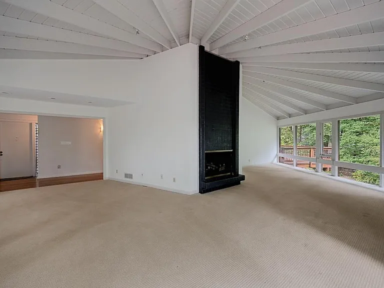 130 Huntcliff Point — Photo 8