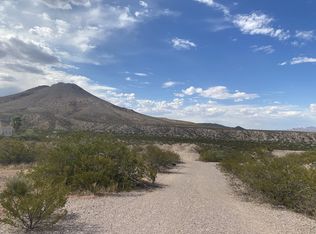 6730 Desert Blossom Rd, Las Cruces, NM 88007