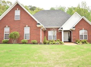 183 Southern Hills Dr, Medina, TN 38355