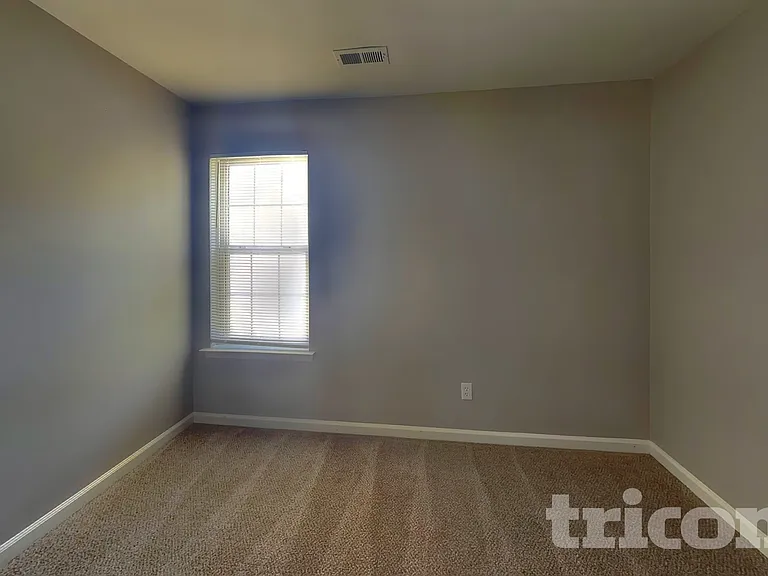 9250 Austin Ridge Ln — Photo 13