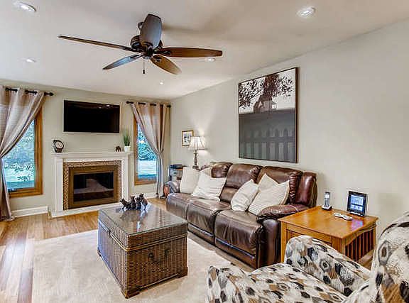 5th image of 1586 Raven Hill Dr