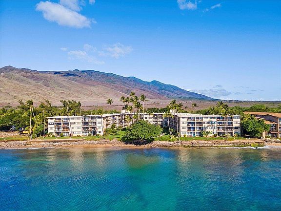 2nd image of 250 Hauoli St APT 411