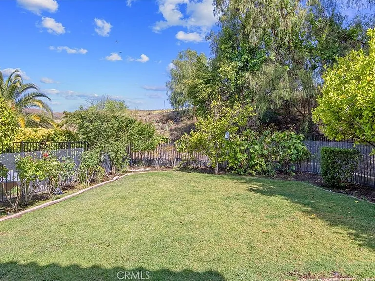 5974 Ruthwood Dr — Photo 21