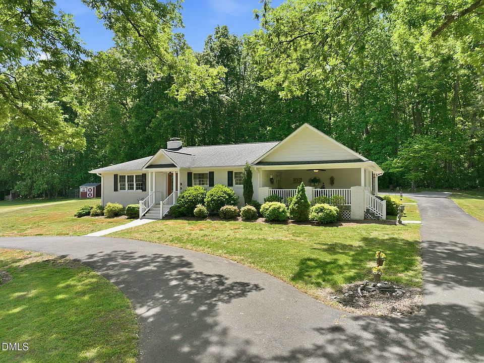 1st image of 3319 Rigsbee Rd N