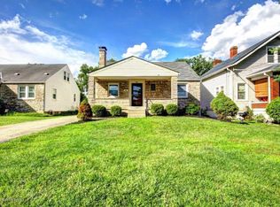 1147 Saint Michael Pl, Louisville, KY