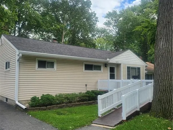 5370 Yermo St, Toledo, OH 43613