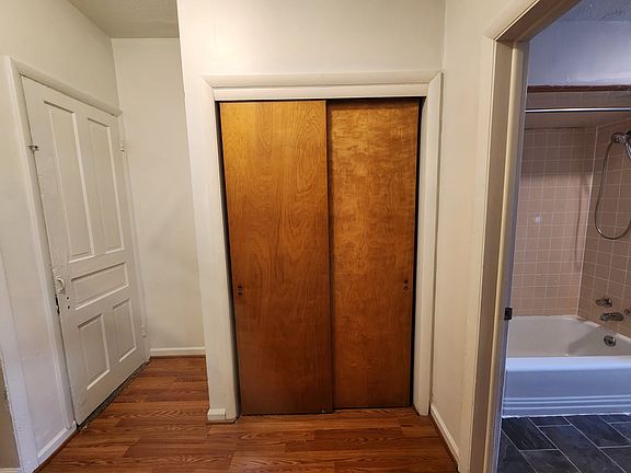 3rd image of 156 Franklin Ave #A