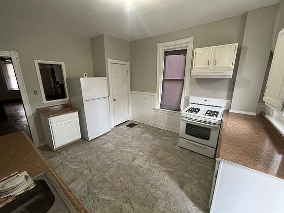 2nd image of 2022 Susquehanna St