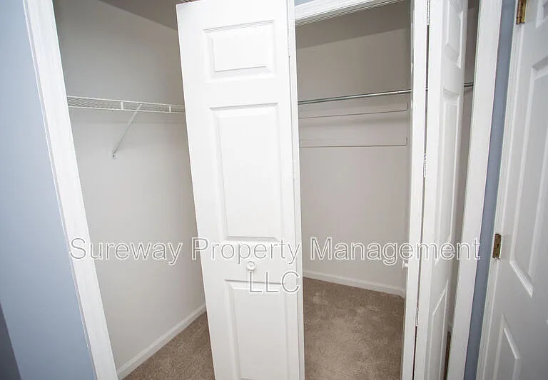 51 Meadow Ct — Photo 39