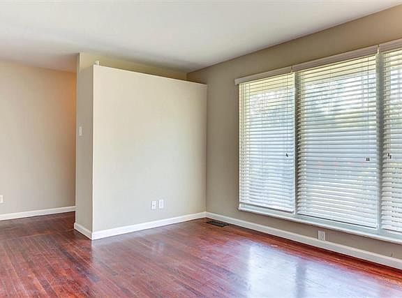 5th image of 13365 Walfield Ln