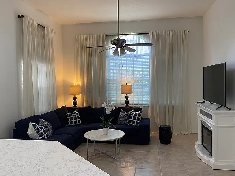 2301 Oakhurst Ct — Photo 5