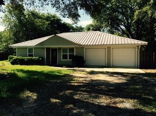 355 Quincy St, Bridge City, TX 77611