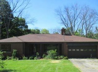 7214 Barret Rd, West Chester, OH 45069