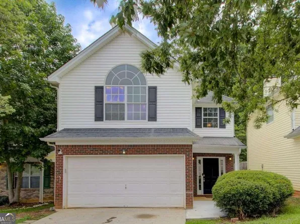 11128 James Madison Dr, Hampton, GA 30228