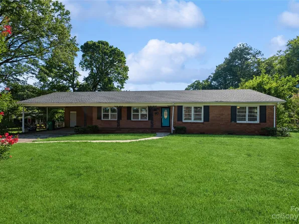 730 Yuma St, Charlotte, NC 28213