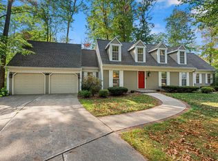 2781 Queen Ann Ct, Green Bay, WI 54304